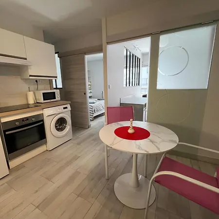 Lägenhet Cocon 2024 Grand Balcon Le Et Centre A Pied *